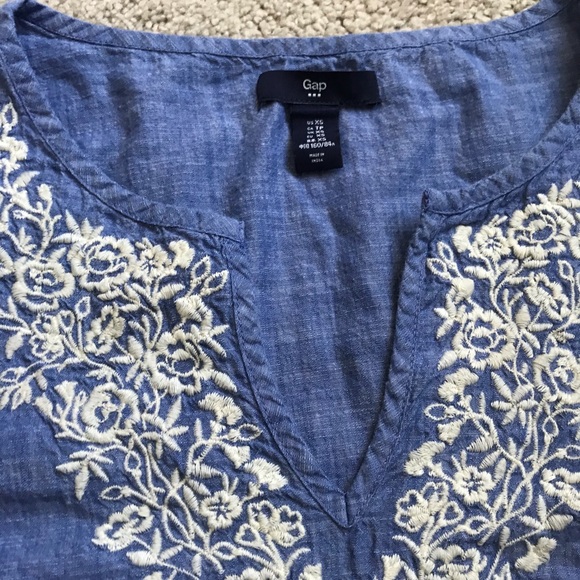 🔥GAP blue top - Picture 4 of 6